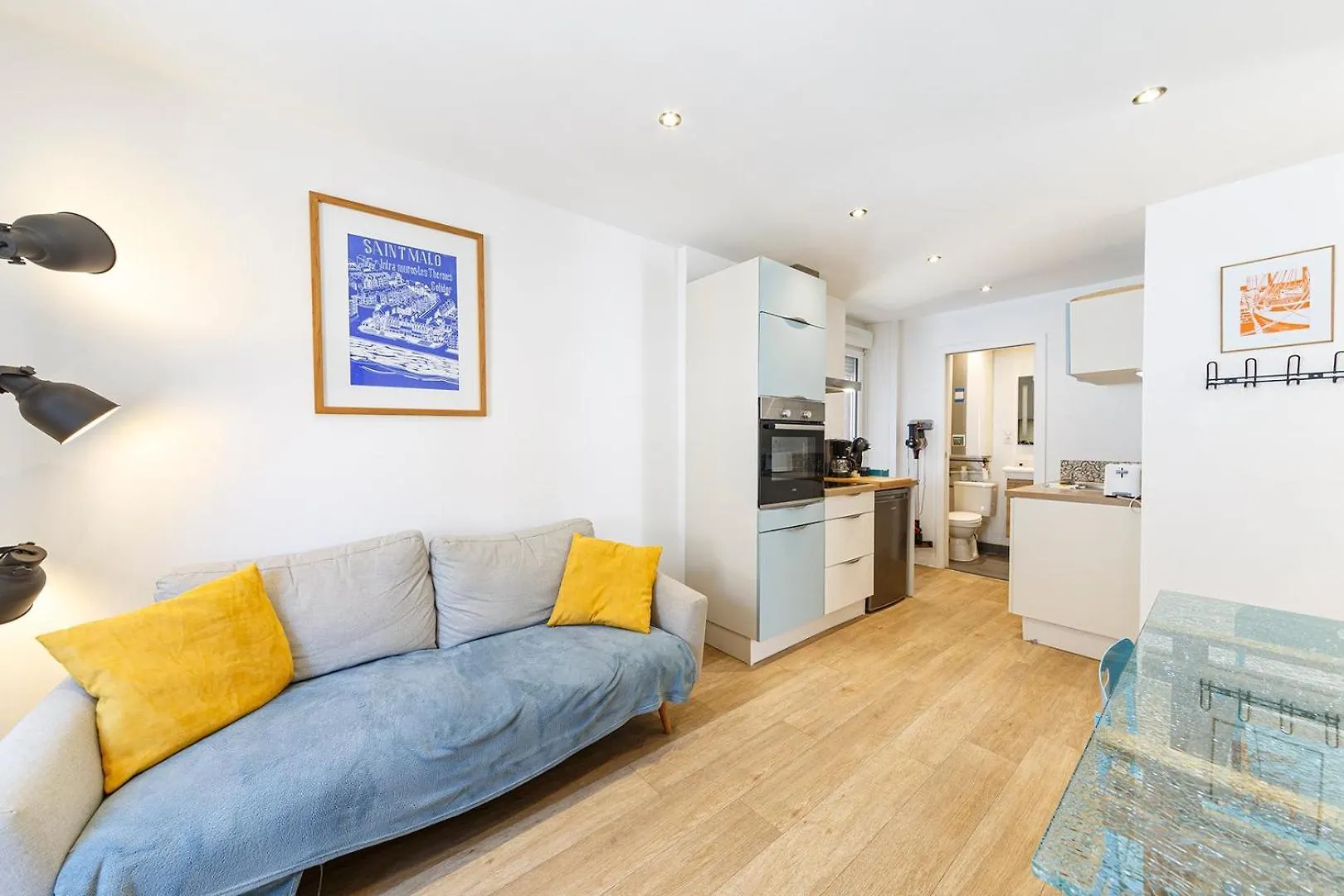 Apartment Le Magenta, Appartement 2 Chambres, Proche Plage Saint-Malo